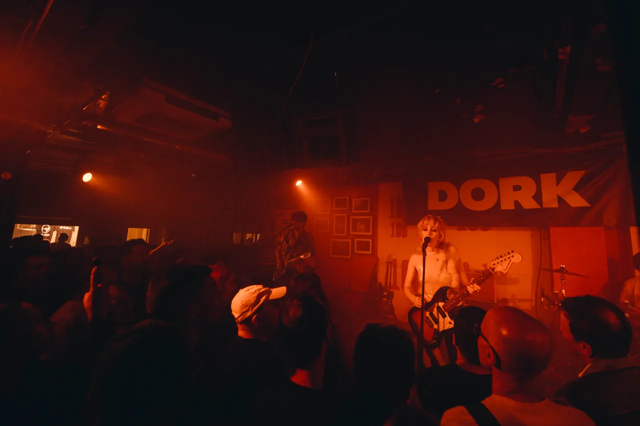 Black Honey bring blockbuster energy to night one of Dork 100 at The 100 Club