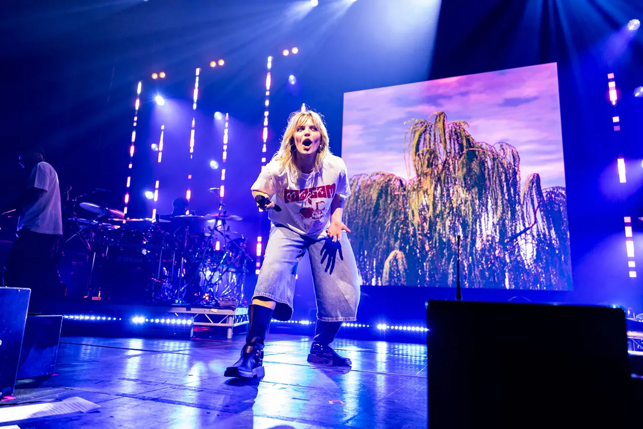 Renée Rapp creates rowdy tenderness at London's Roundhouse