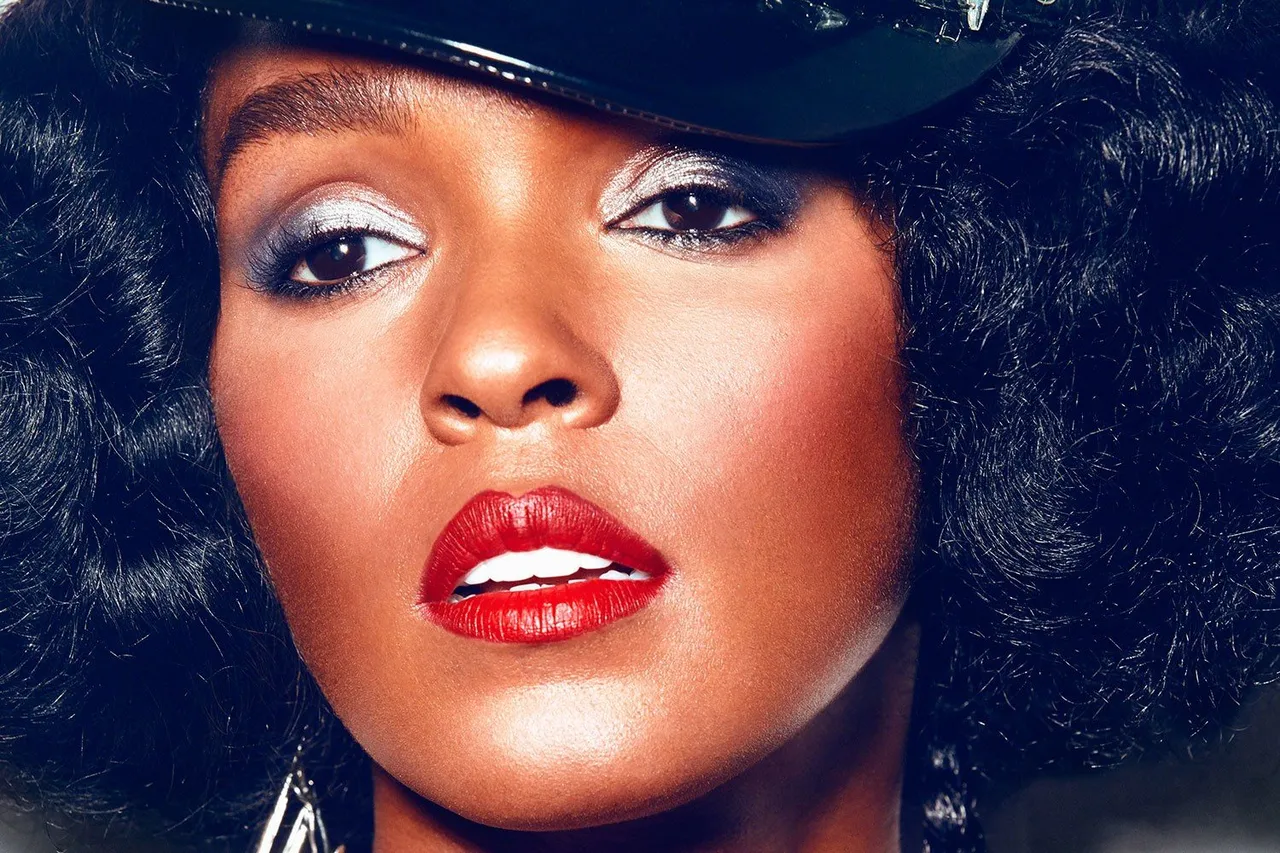 Haim conquer Alexandra Palace, London