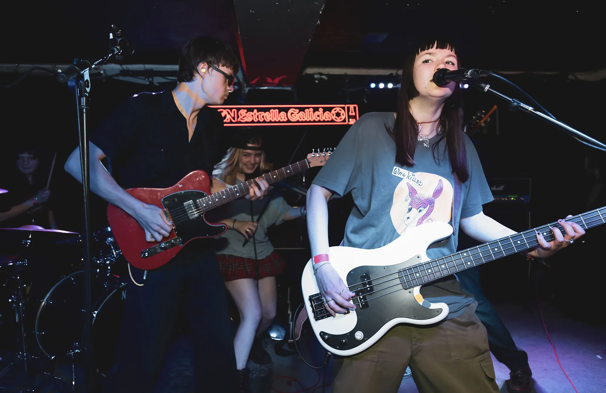 Man/Woman/Chainsaw turn Sebright Arms into a sweltering vortex of sound for SON Estrella Galicia