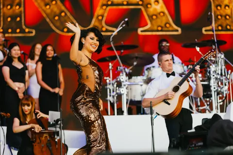 Reading 2024 proves Raye can do absolutely anything she wants now