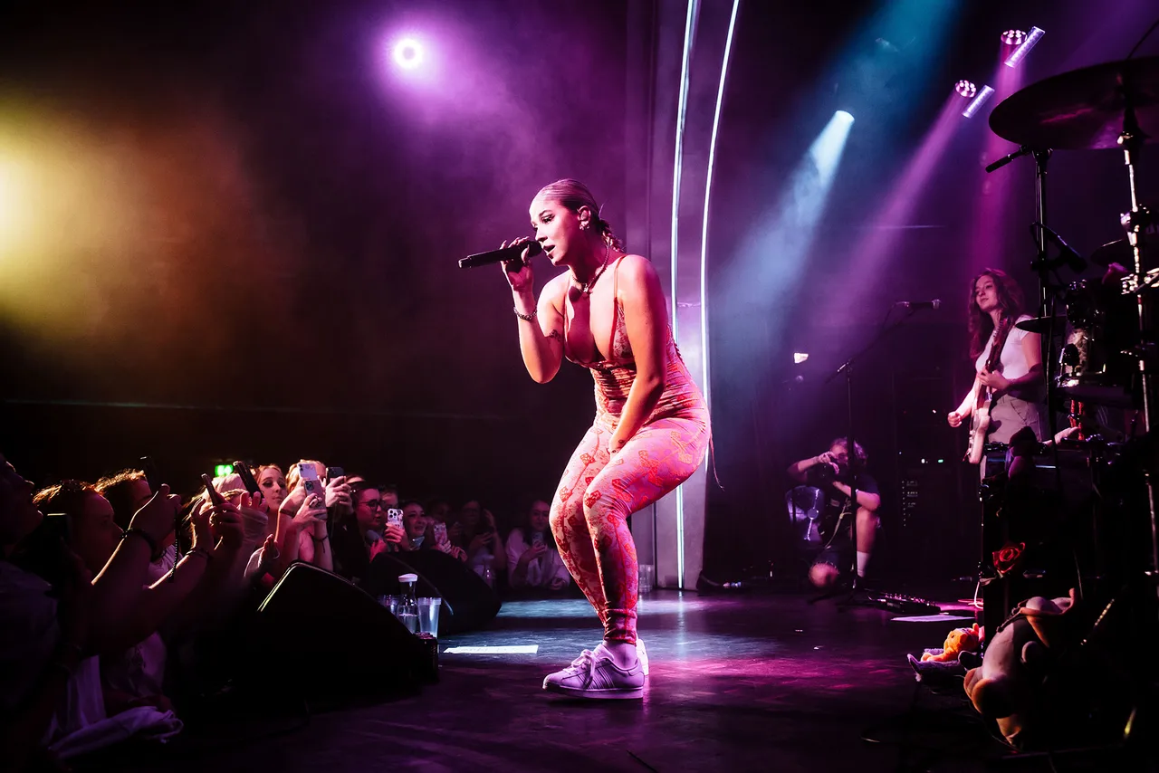 Caity Baser, Bellah Mae and Charlotte Plank kick off War Child’s Day Of The Girl