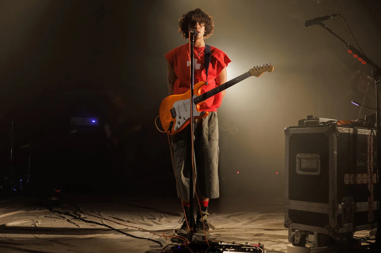 Dominic Fike concludes a long, long-awaited debut UK run at London's Hammersmith Apollo