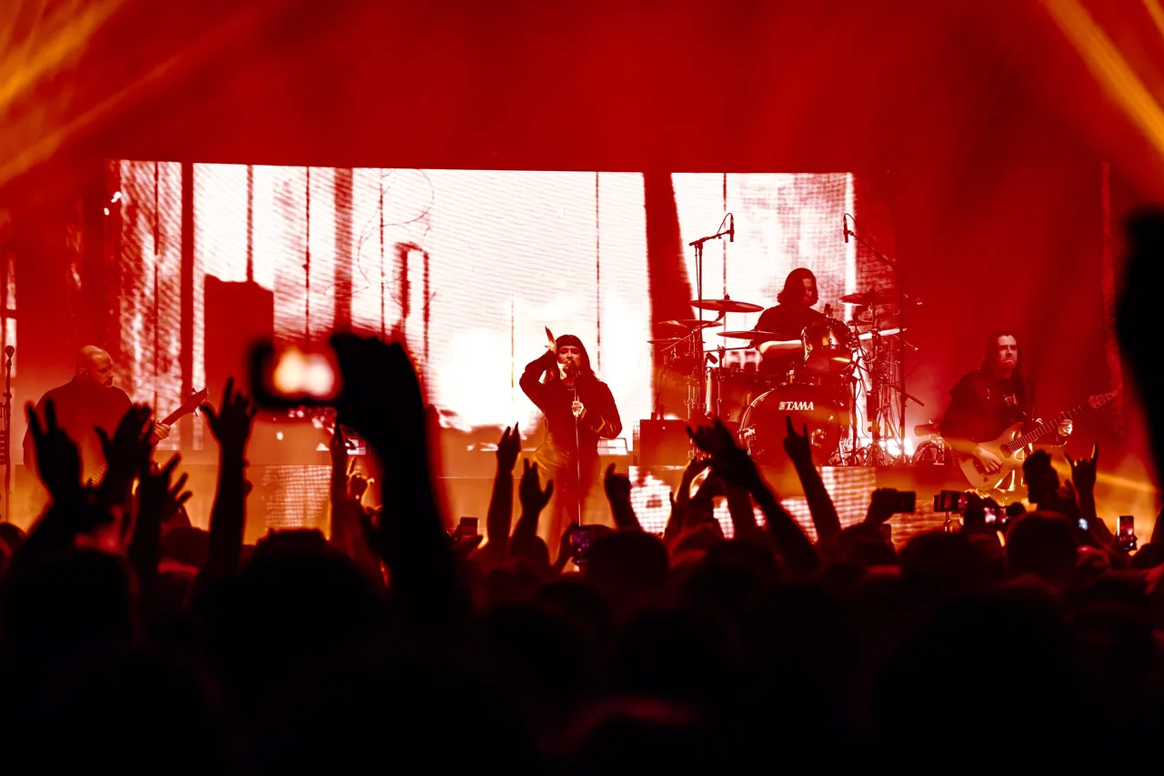 Metal’s newest superstars Spiritbox bring ambition and brutal emotion to London’s Roundhouse