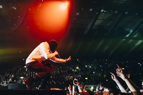 Twenty One Pilots light up Wembley Arena