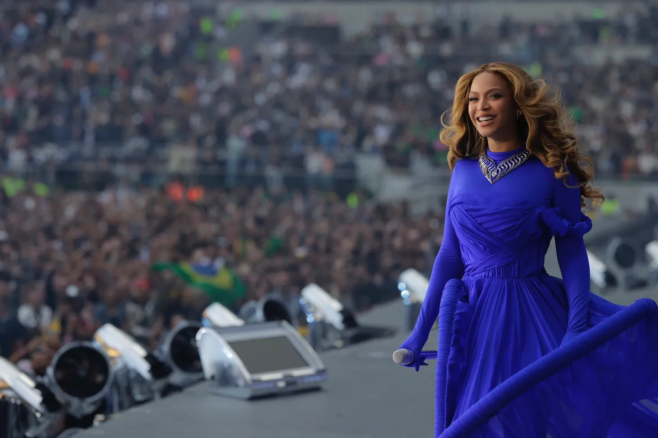 Welcome to the Renaissance - Beyoncé can do whatever she wants at London's Tottenham Hotspur stadium