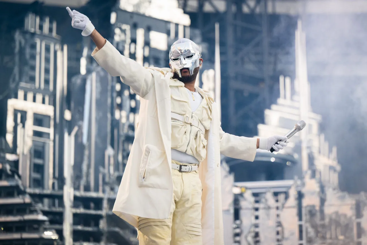 There may be no finer show than The Weeknd's at London Stadium