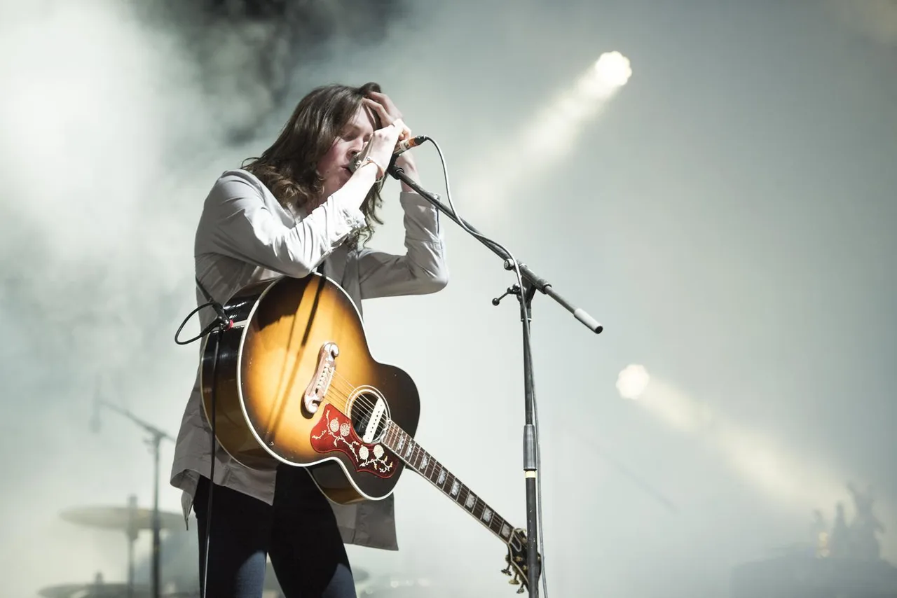 Blossoms prove the audience is always right at Reading 2016