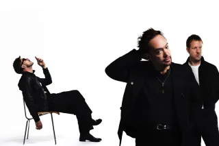 Mumford & Sons have unveiled their new single 'Prizefighter'