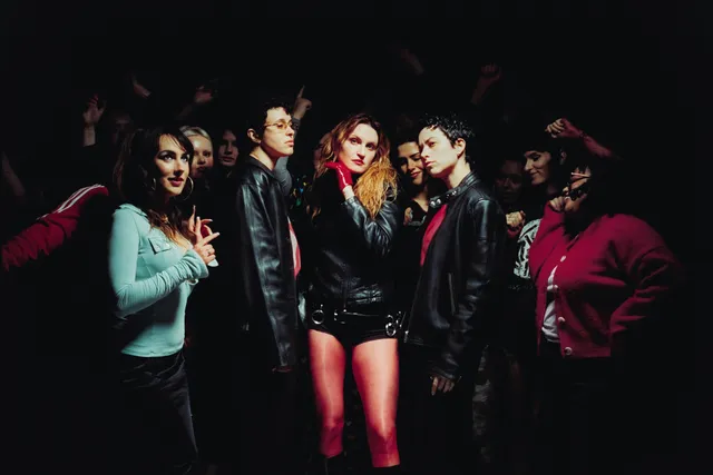 MUNA are dancing at the edge of the world