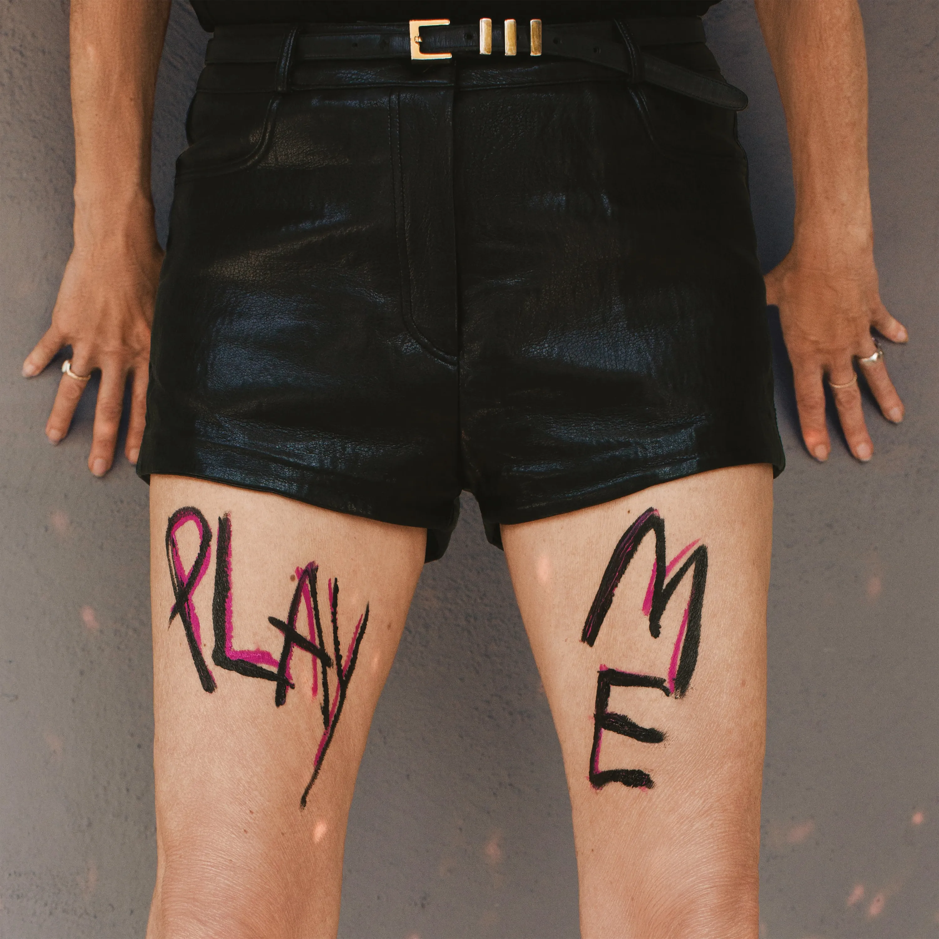PLAY ME
