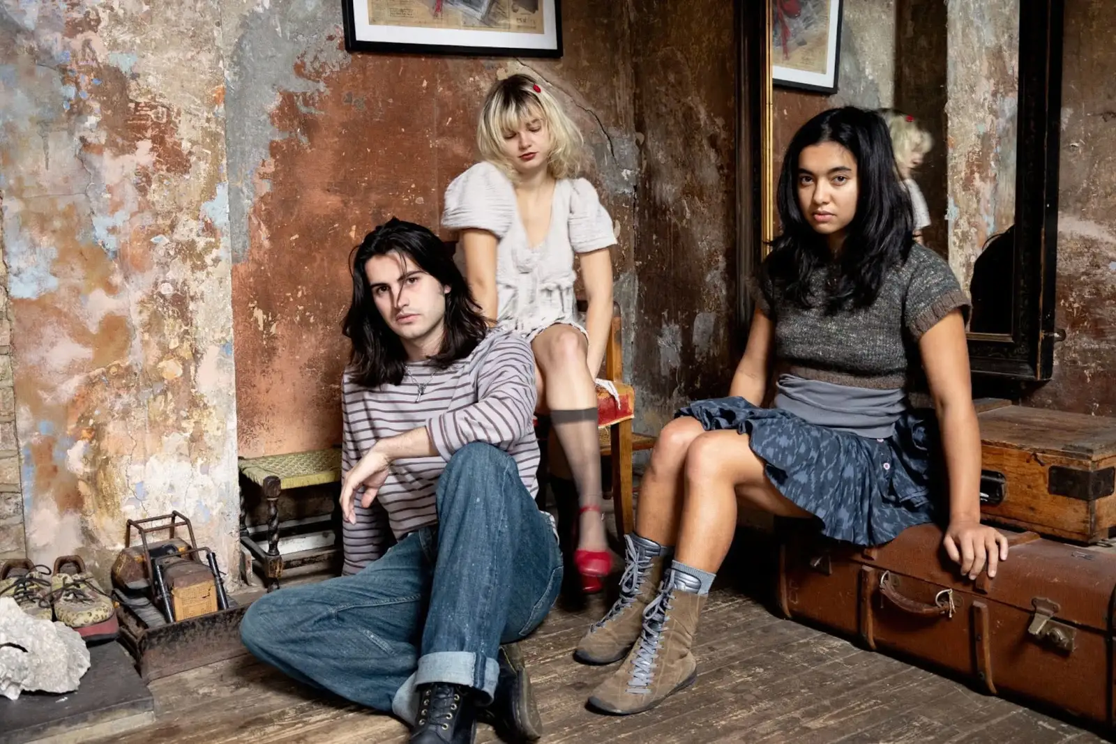 mary in the junkyard have announced UK, EU and US headline tours alongside new single ‘New Muscles’