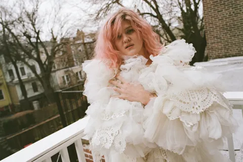 Grace Ives - Girlfriend