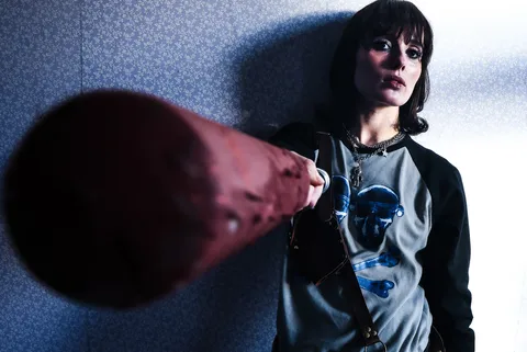 SOFY has returned with ‘Wishbone’ and a horror video where she plays a serial killer