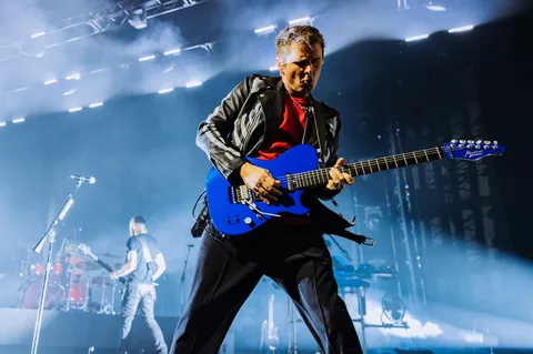 muse_brixton_academy_frances_beach-10.jpg