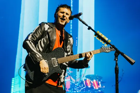 muse_brixton_academy_frances_beach-14.jpg