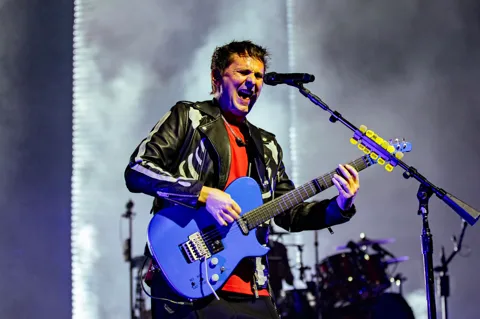 muse_brixton_academy_frances_beach-23.jpg