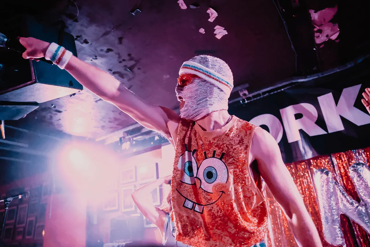 Lynks turns the 100 Club into the best night out in London for Dork's Night Out