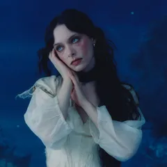 Cruel World by Holly Humberstone