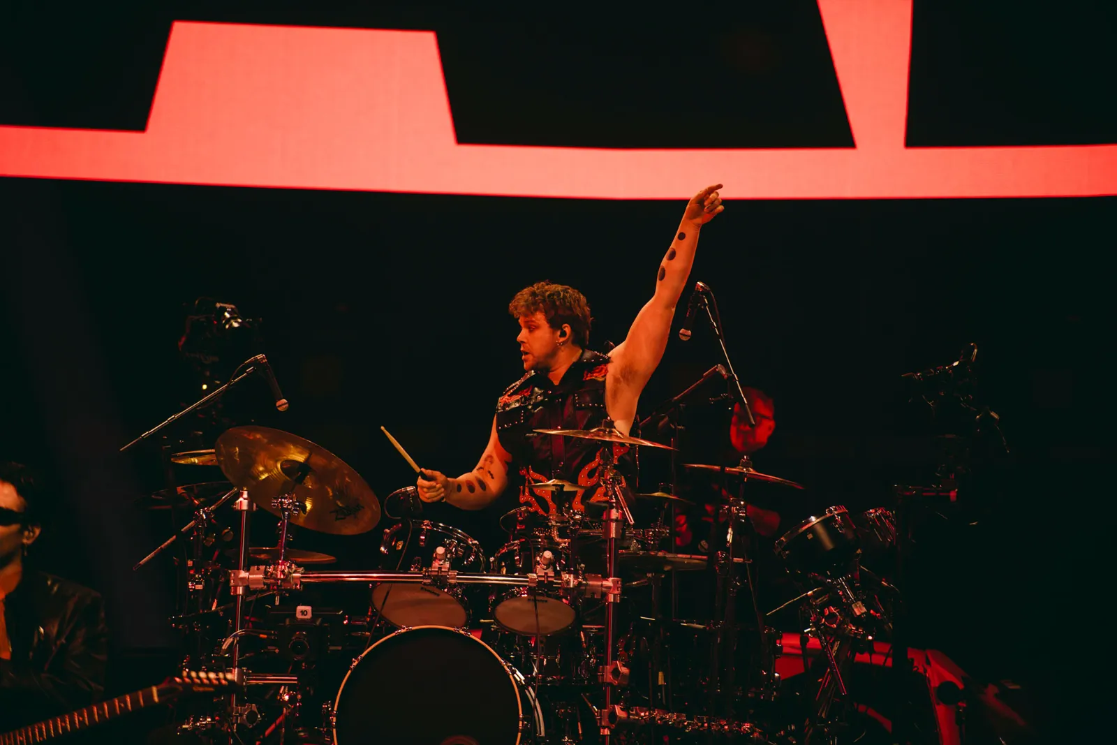 5SOS-(5-Seconds-Of-Summer)----The-O2---Patrick-Gunning-05709.jpg