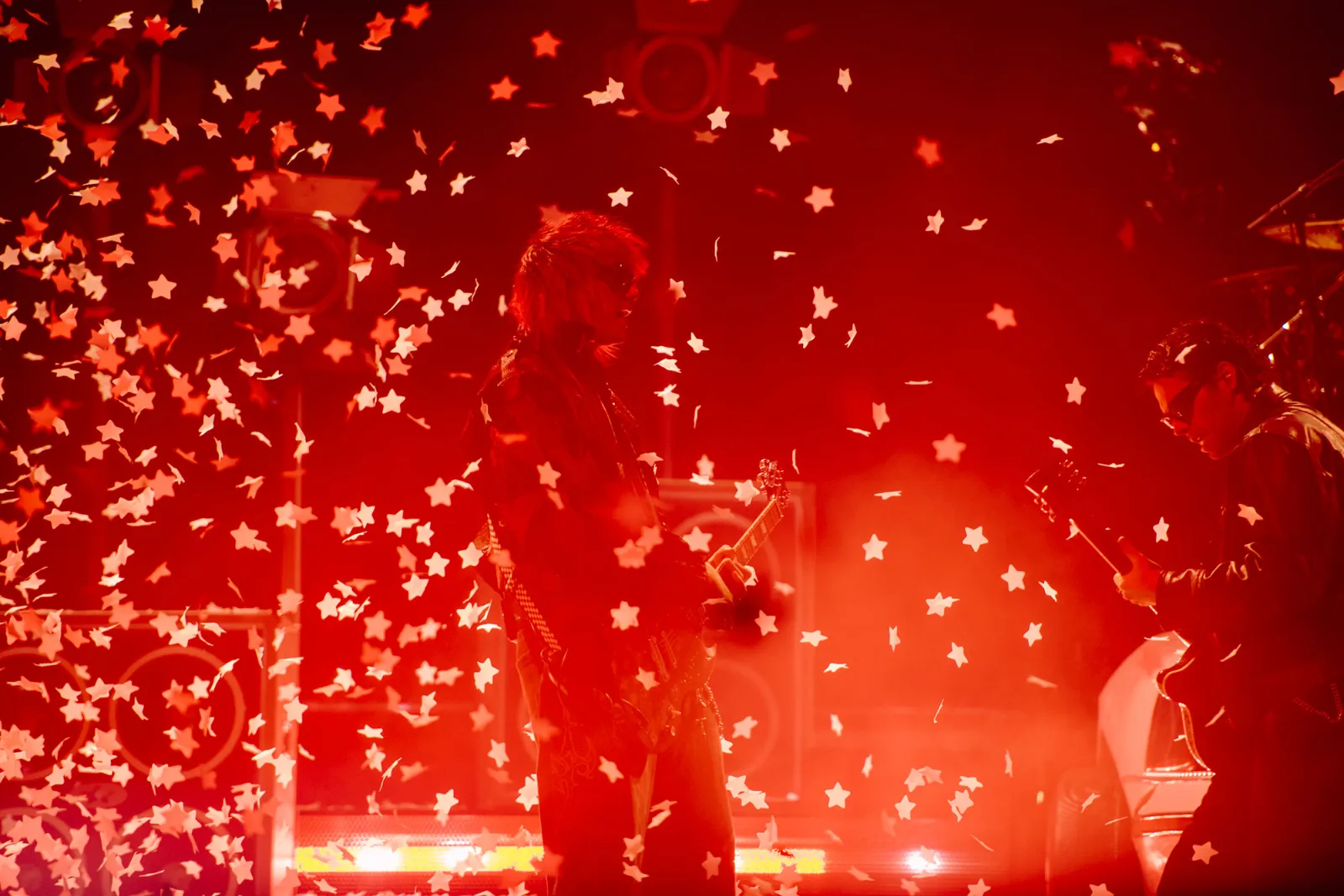 5SOS-(5-Seconds-Of-Summer)----The-O2---Patrick-Gunning-05614.jpg