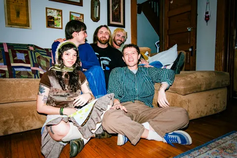 villagerrr has released ‘Carousel’, a homespun preview of his new LP