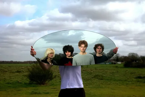 London newcomers Saint Clair have shared their debut single ‘Too Young To Notice’