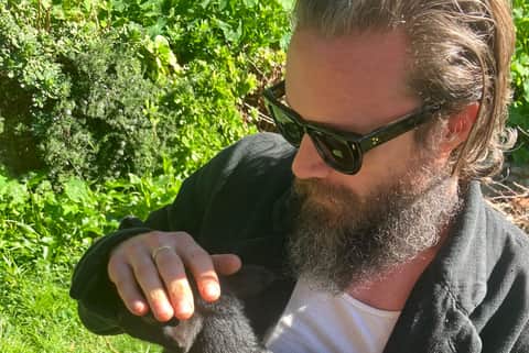 Father John Misty has announced a replacement London show alongside new single ‘The Payoff’