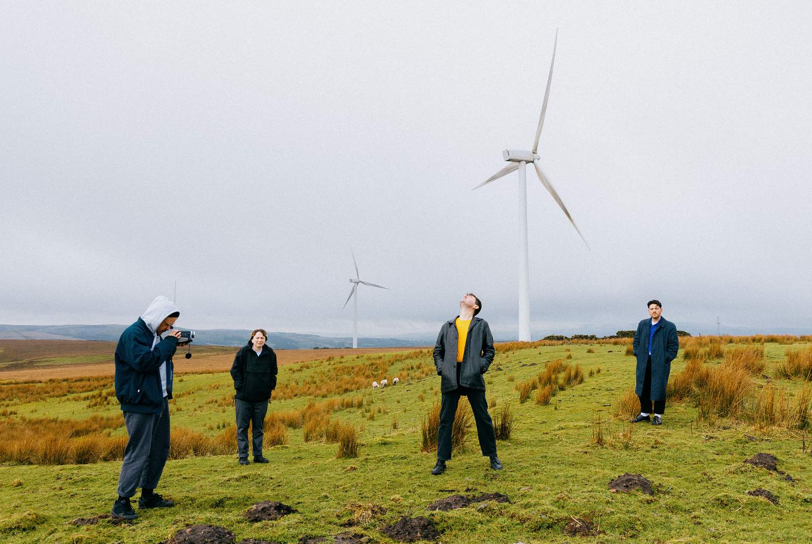 LIFE have shared their euphoric new single ‘Wild Grasses’ from upcoming album ‘ABSTRACT / NATURAL’