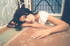 Alessi Rose has returned with her vulnerable new single ‘Skin’