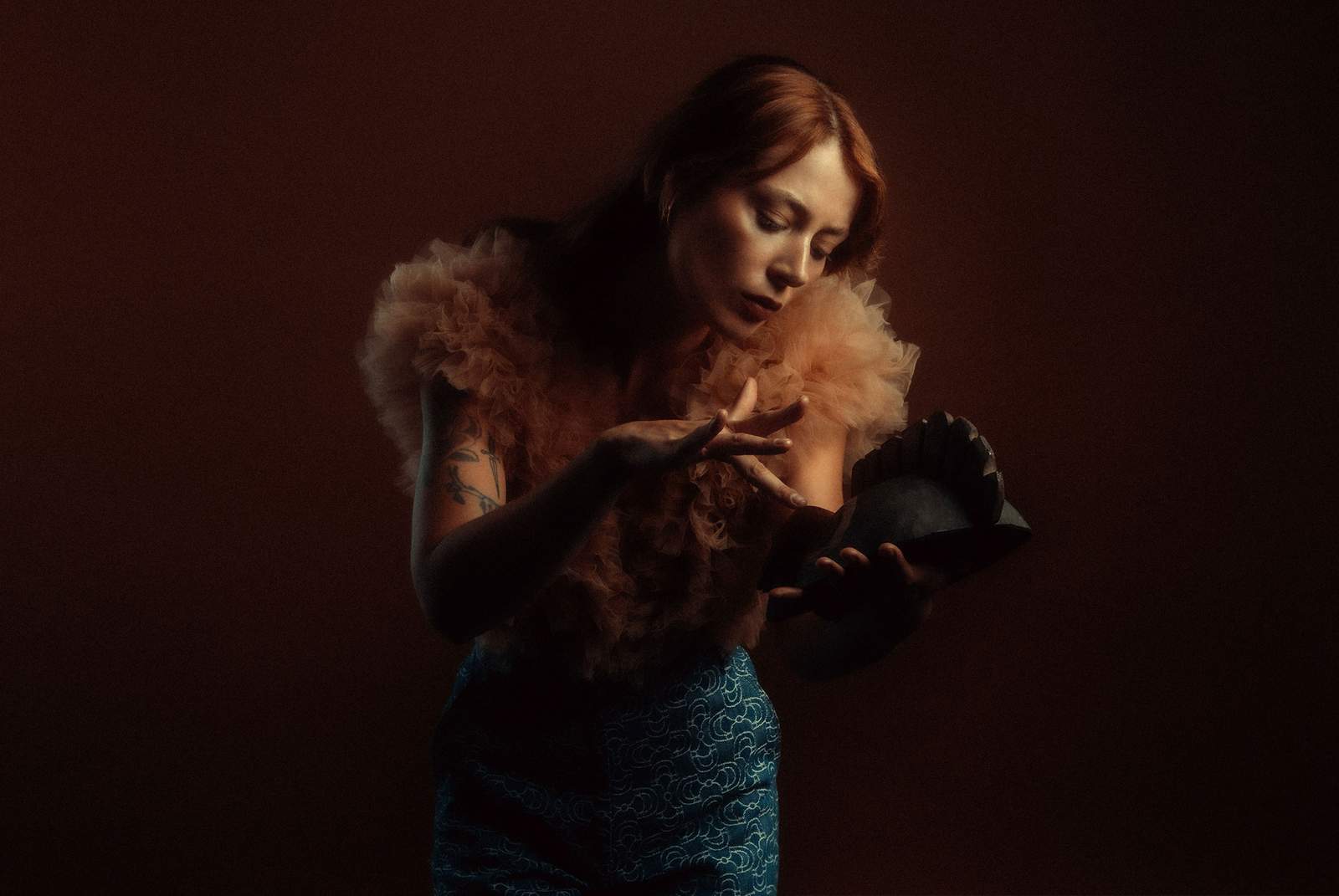 Grace Cummings has announced her new album ‘Bloodhorse!’ with haunting single ‘My God’