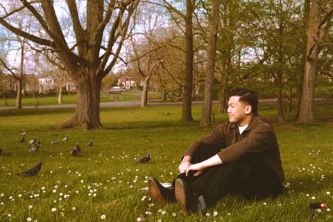 Former Coming Up Roses guitarist Darius Oon has shared his debut solo single ‘Sense’