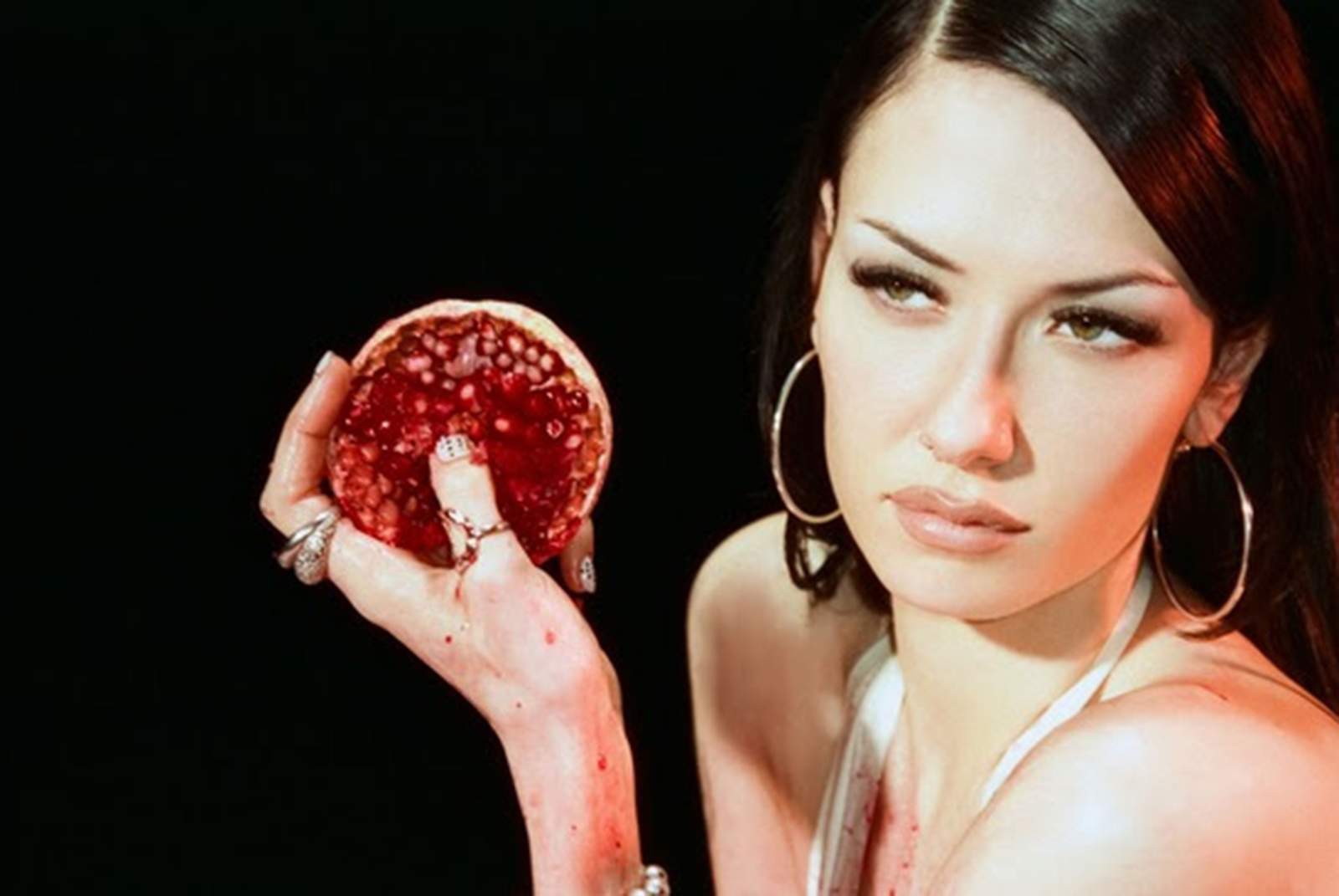Nieve Ella turns humiliation into revenge on new single ‘Bite Back’