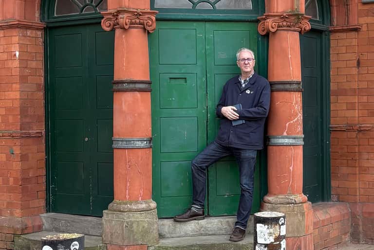 Salford Lads Club marks 40 years of The Smiths' ‘The Queen Is Dead’ with a new Tony Walsh poem