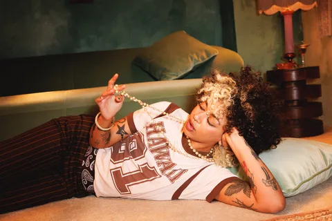 Nxdia has announced their debut mixtape 'I Promise No One's Watching', out in June