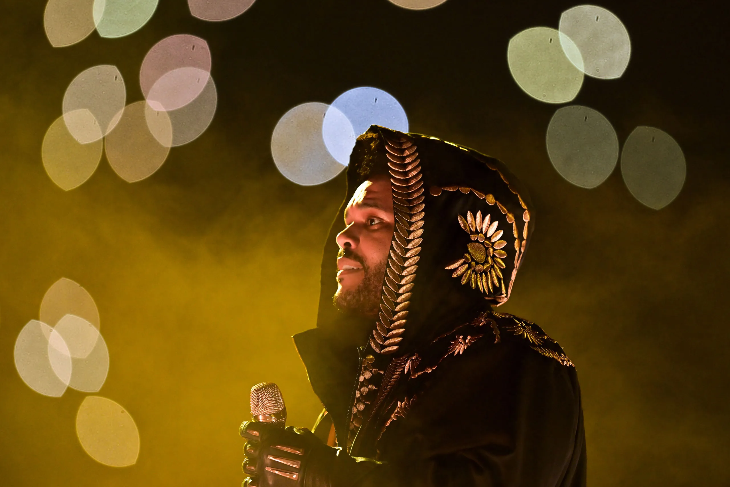 The Weeknd releases stark black and white video for new single 'Cry For Me'
