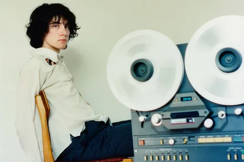 Sean Trelford has signed to Adventure Recordings and released his new track 'Naked'