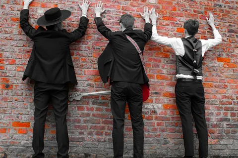 Bear Park have announced their four-track covers EP 'Growl' with their take on 'Teenage Bomb'