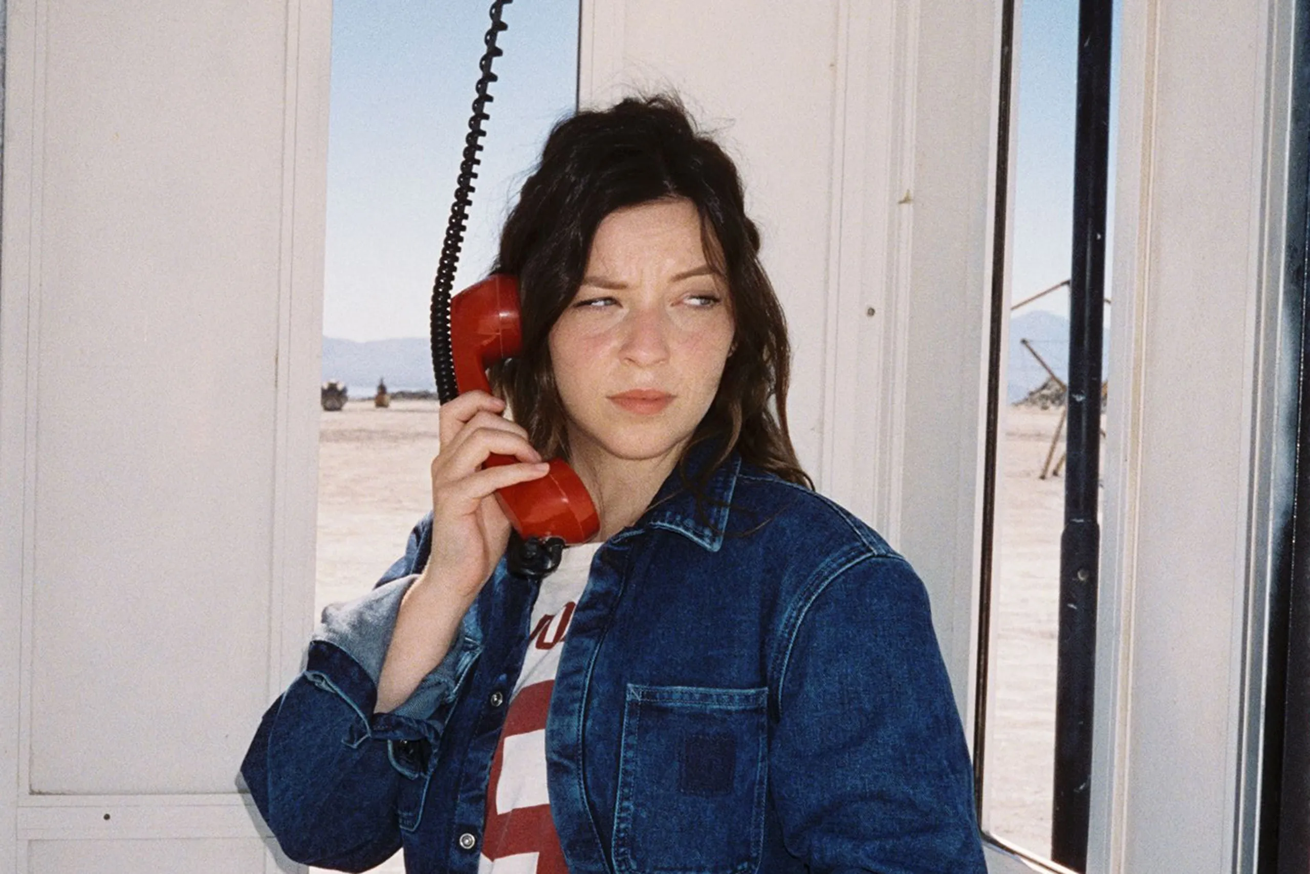 Jade Bird is back with an emotional divorce-inspired single, 'Who Wants'