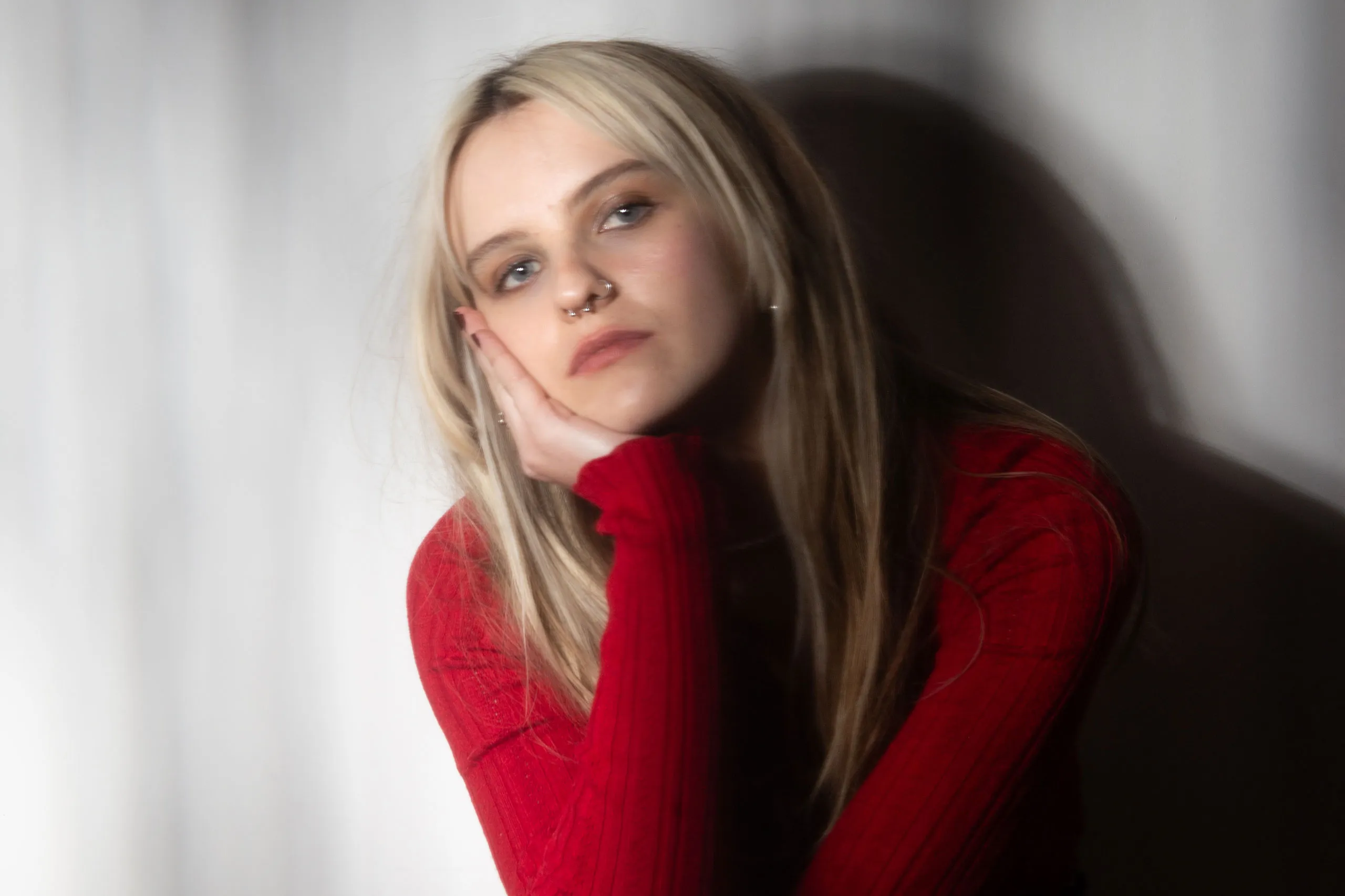 ugly ozo has confirmed her debut EP 'stargirl' with new single 'madonna', a "grunge-soaked ode to sisterhood"