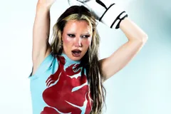 Nieve Ella has dropped an angry new indie anthem, 'Good Grace'