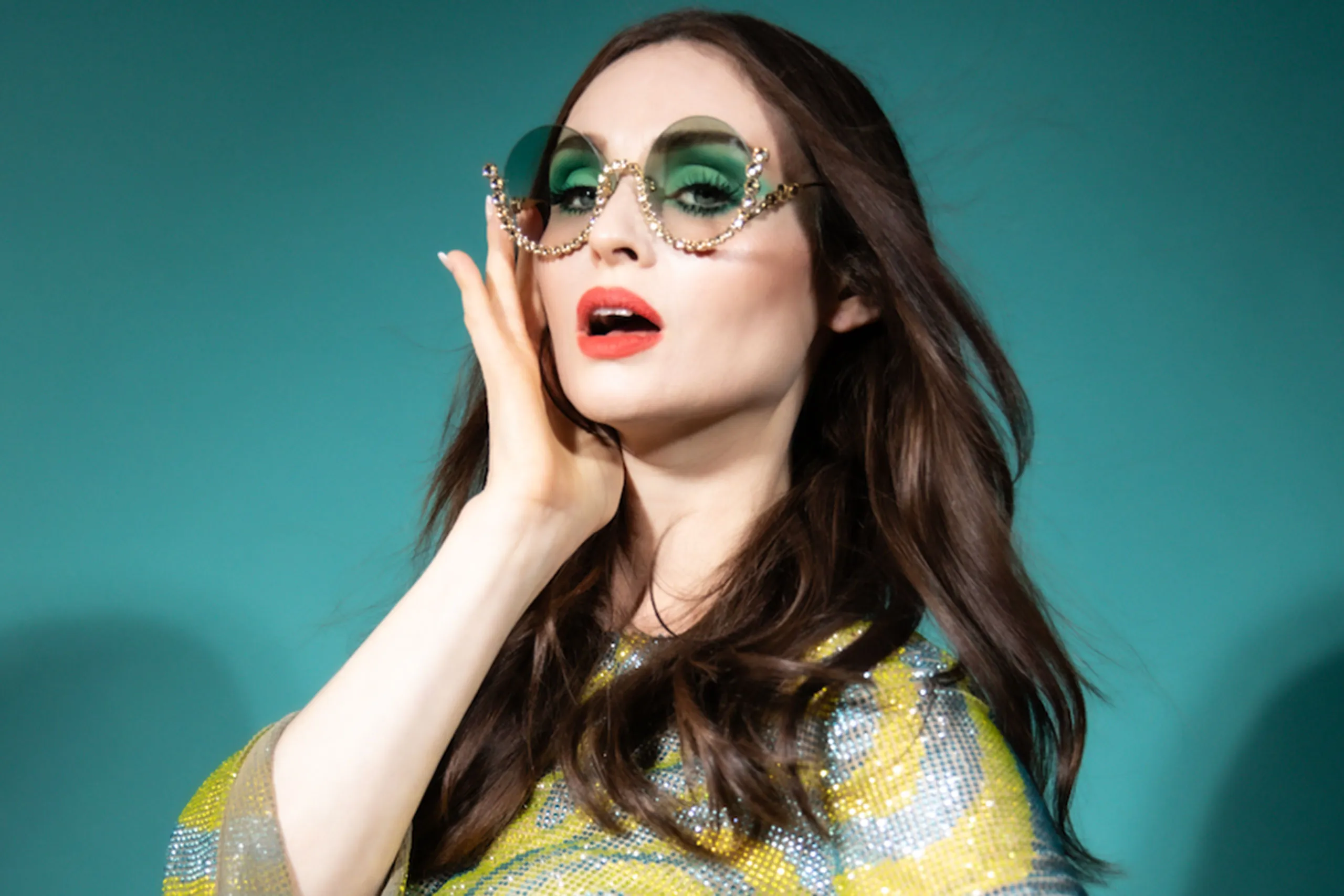 Sophie Ellis-Bextor has booked a UK record store tour for her new album 'Perimenopop'