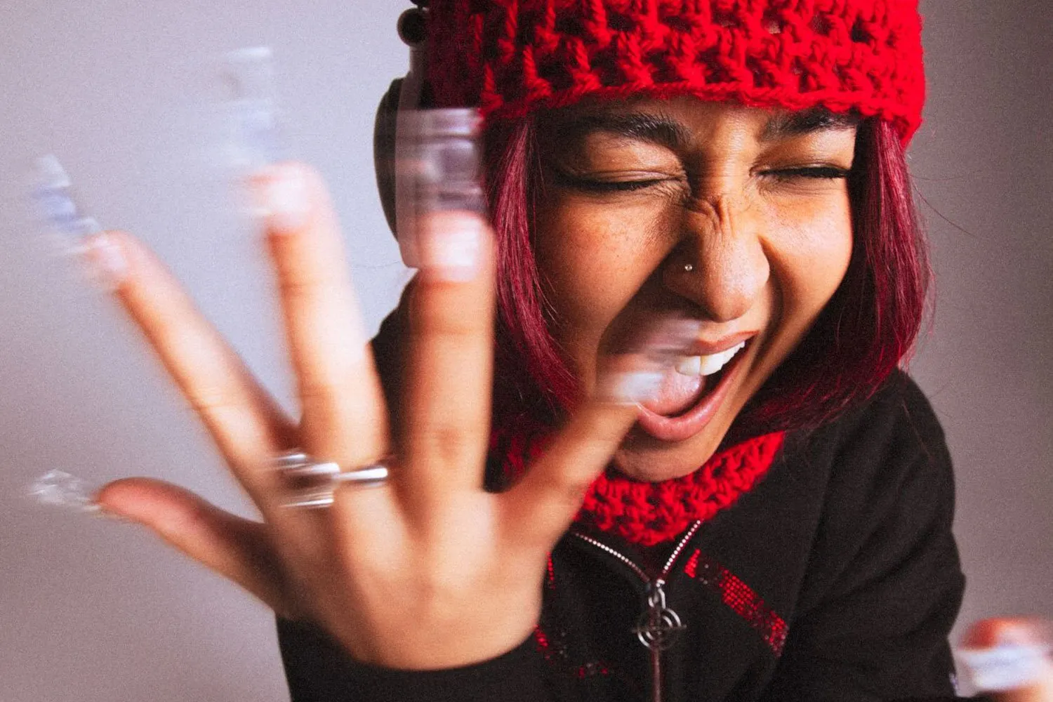 ASHWARYA has shared her new single and video, 'Can't Relate'