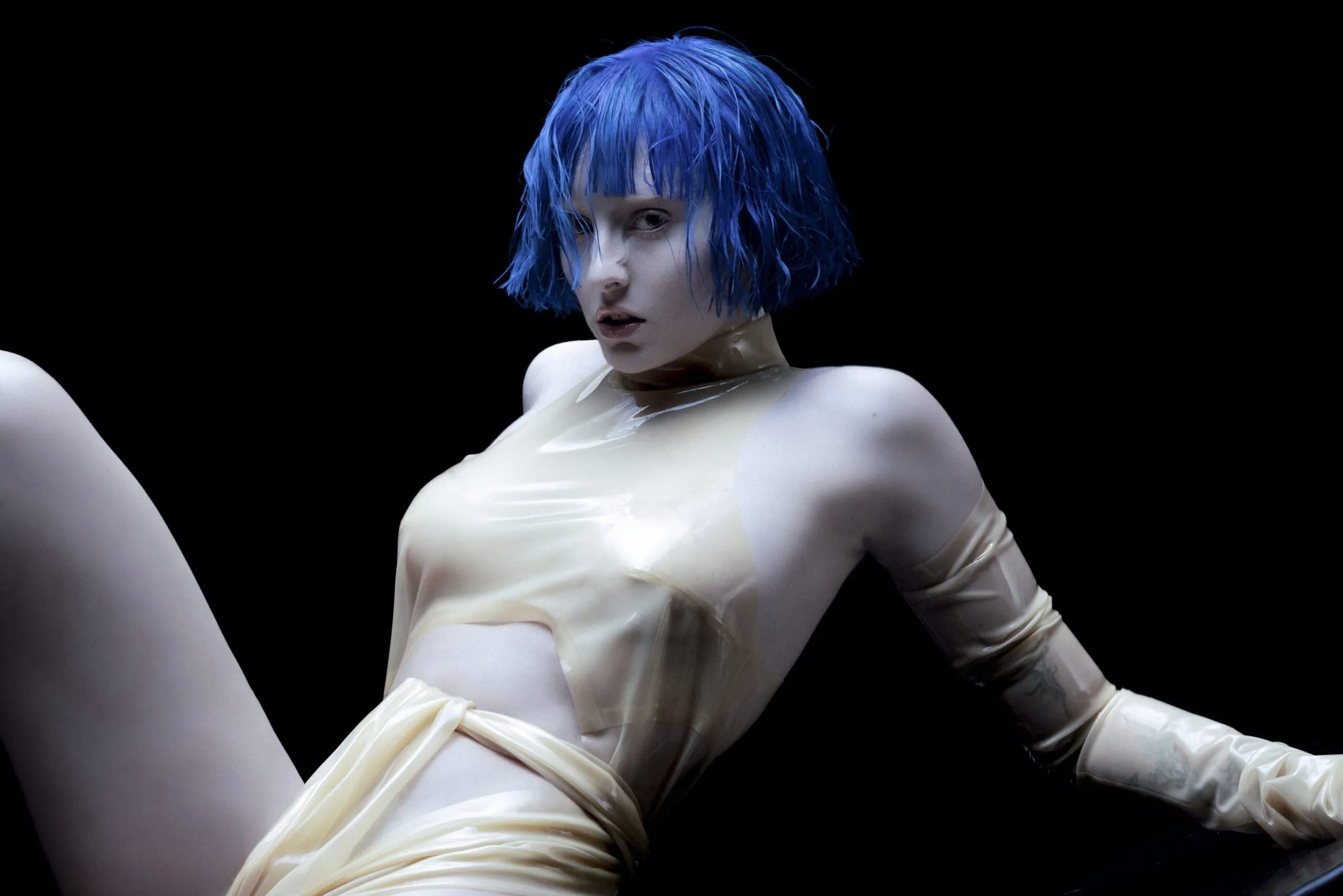 Ashnikko has dropped a video for debut album cut 'Worms'