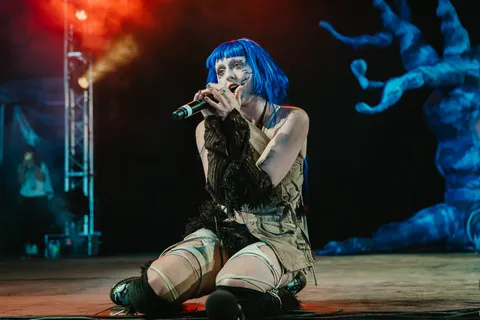 Ashnikko greets her debut album 'Weedkiller' with a storming surprise appearance at Reading 2023