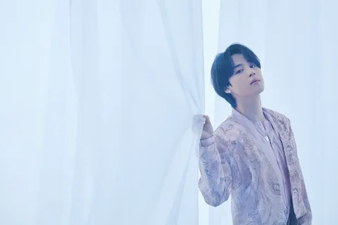 Jimin of BTS has announced his debut solo album 'Face'