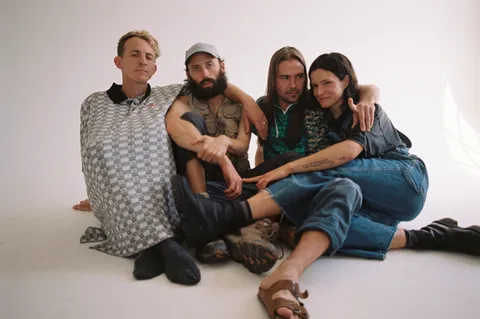 Watch Big Thief perform 'Spud Infinity' on The Tonight Show Starring Jimmy Fallon