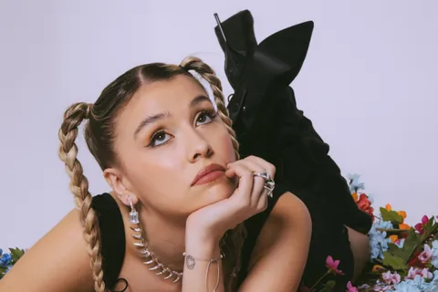 Caity Baser has just dropped a new track, ‘2020s’, and announced her brand new EP