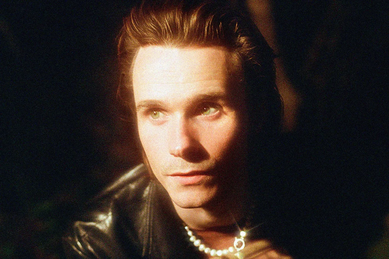 Chilli Jesson has shared his latest new track, 'Circles'