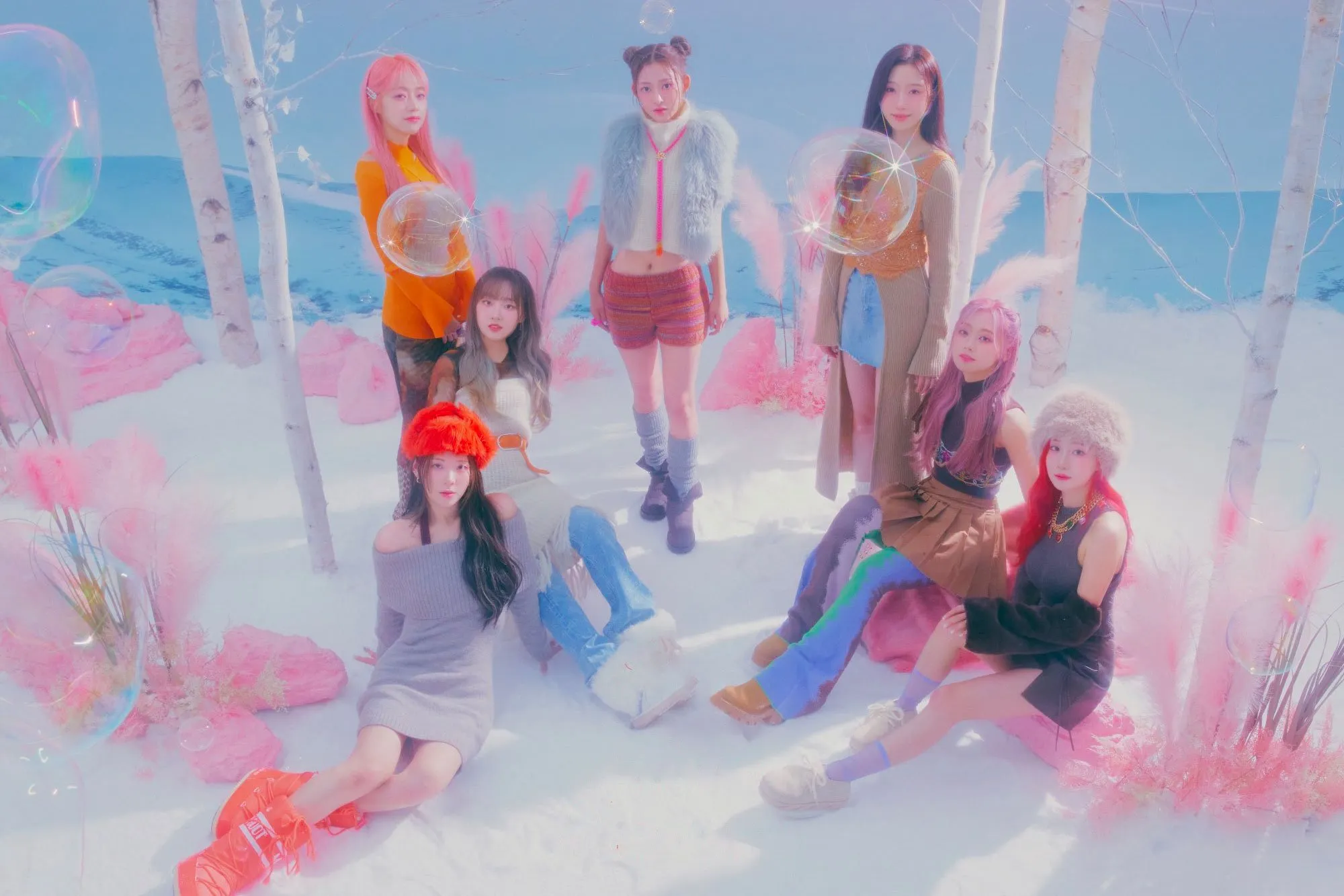 K-pop girl group Cignature have announced their return with new mini-album ‘My Little Aurora’